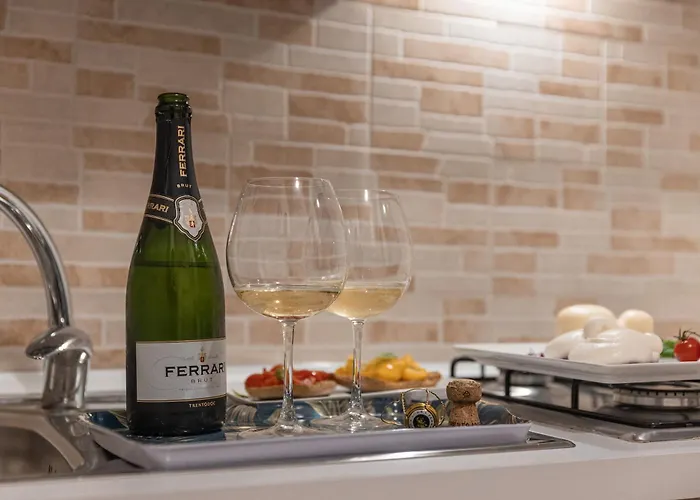 Palazzo Savino Southern Italian Lifestyle - Epoca Collection