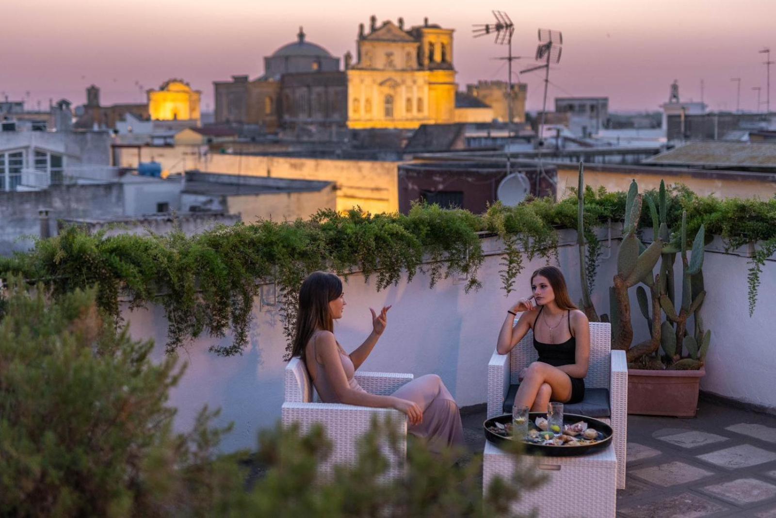 Palazzo Savino Southern Italian Lifestyle - Epoca Collection Mesagne